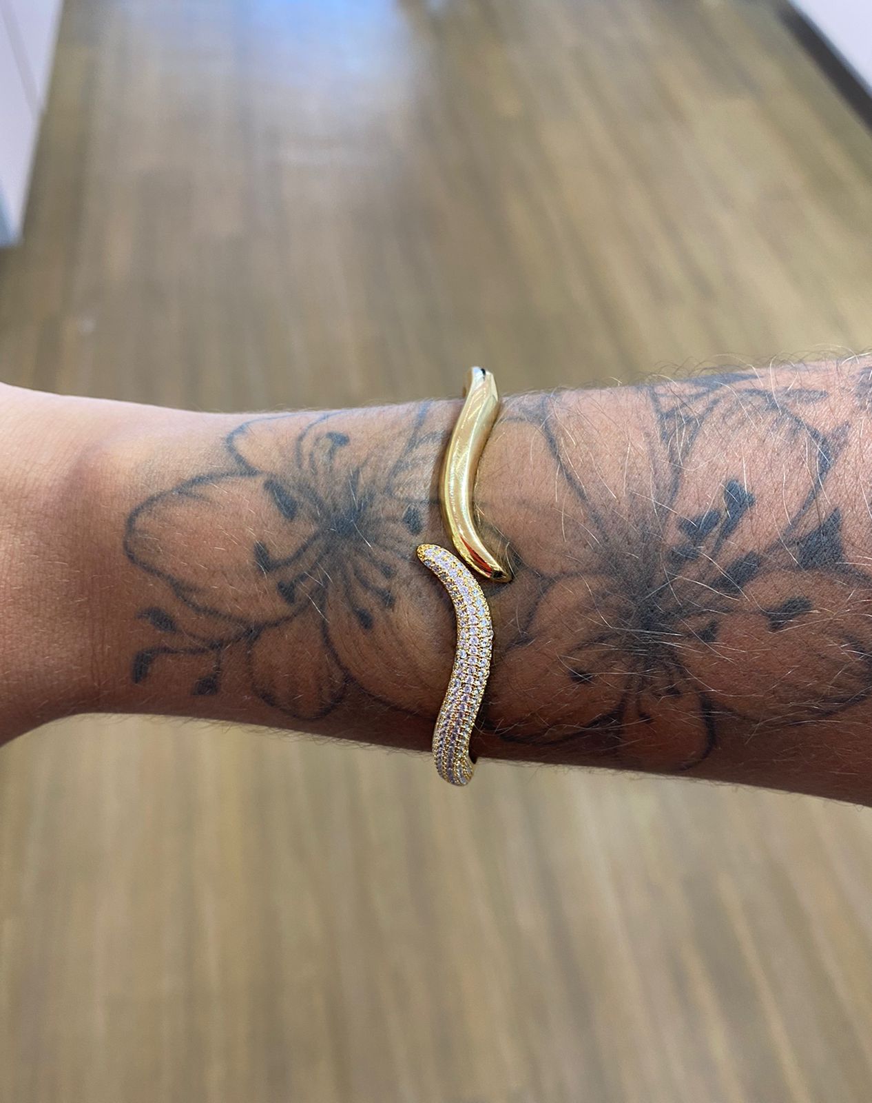 Bracelete com Zircônia