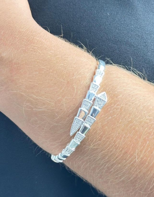 Bracelete de Cobra Cravejado com Zircônia