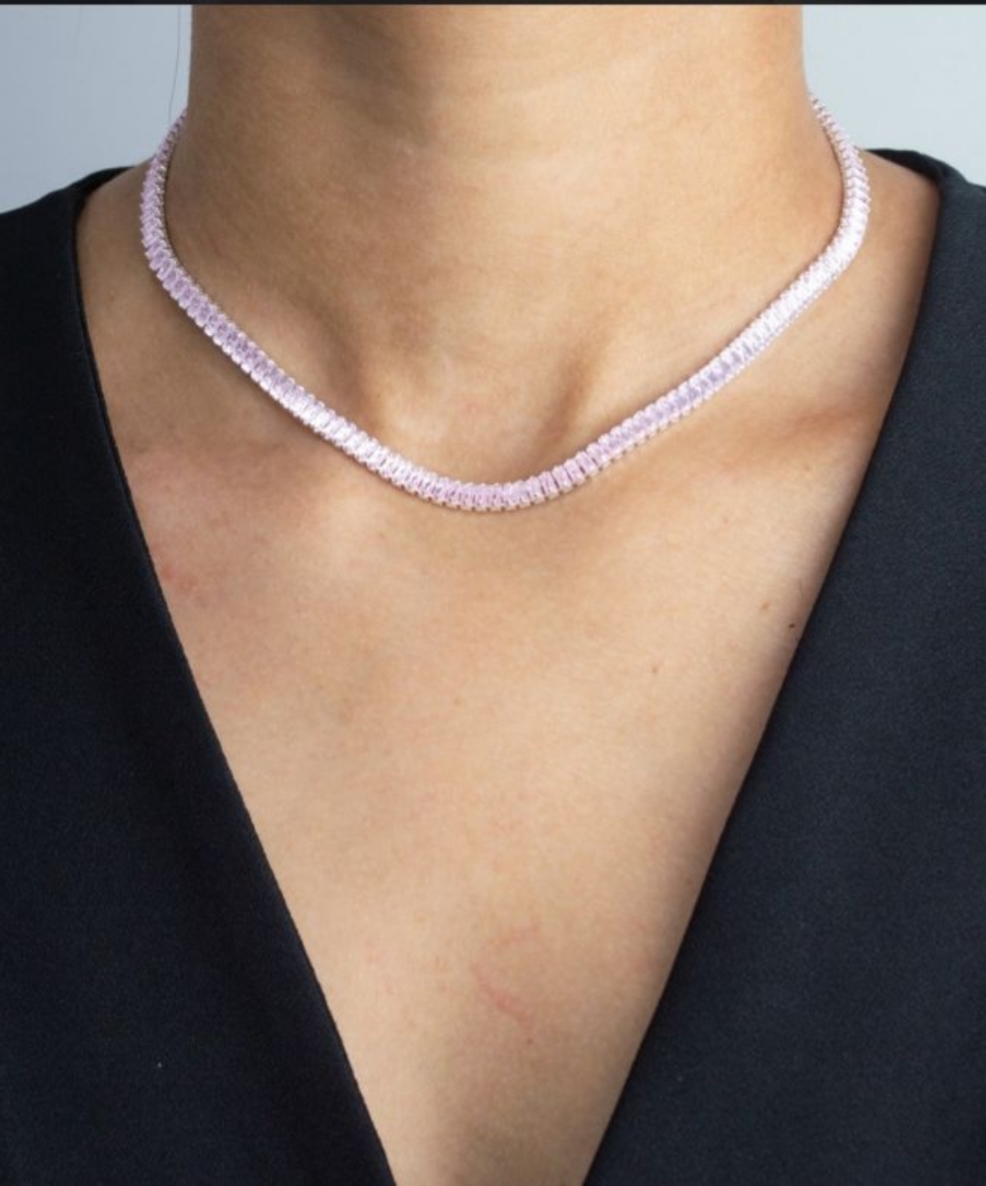 Choker Riviera Baguete Pedras Rosas