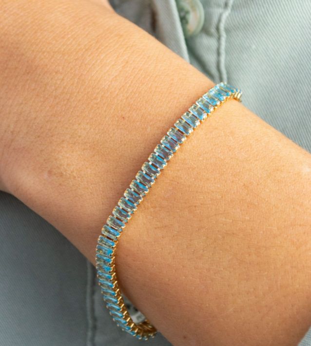 Pulseira Riviera Baguete Pedras Azul Bebê Dourado
